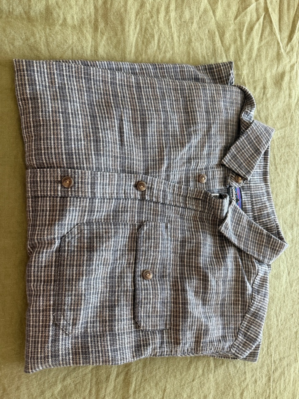 Men’s Patagonia Button Down Shirt